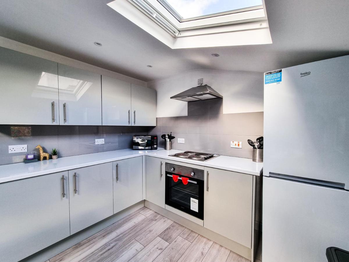 Newly Refurbished Flat In Central Cheltenham With Parking Exteriér fotografie