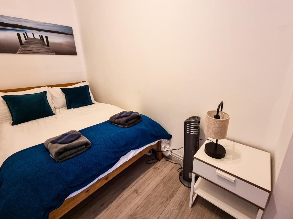 Newly Refurbished Flat In Central Cheltenham With Parking Exteriér fotografie